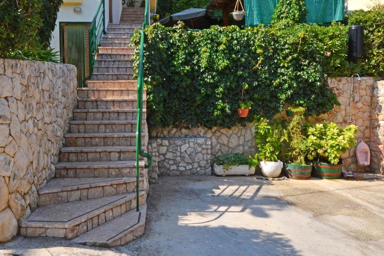 Apartments With A Parking Space Slatine, Ciovo - 5158 Trogir Eksteriør bilde